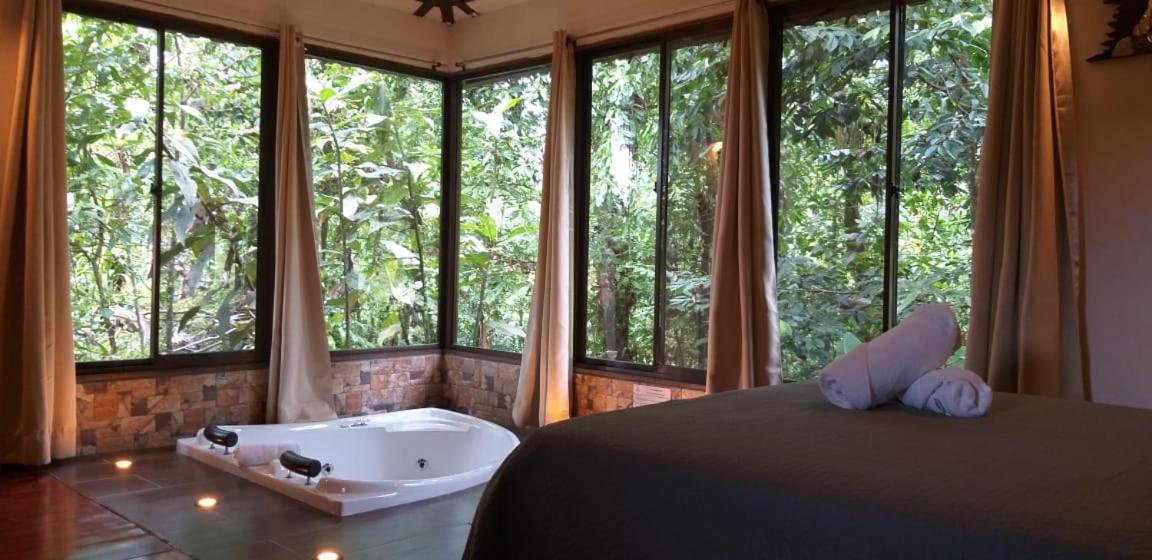 Tropical Suites & Villas La Fortuna Екстериор снимка